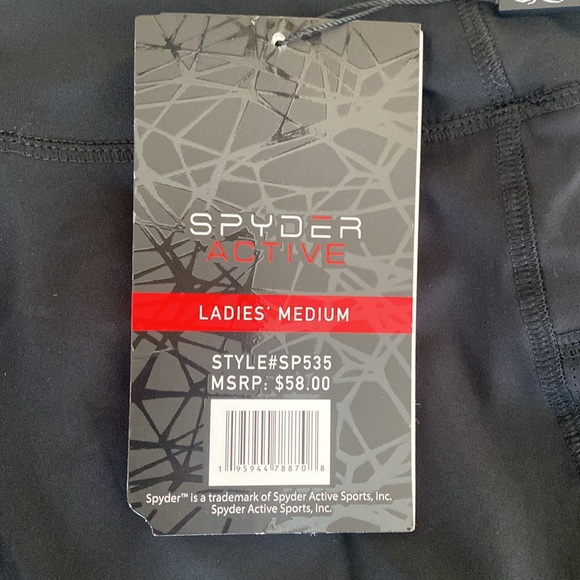 NWT Spyder skort - Picture 3 of 8